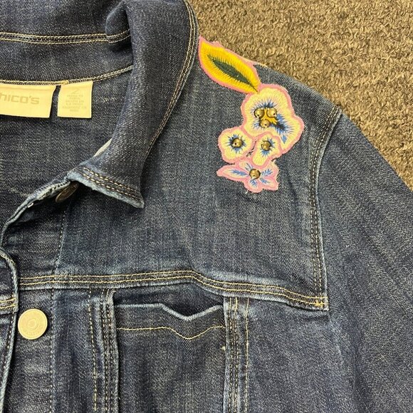 Chicos Long Sleeve Floral Embroidered Applique Denim Jacket Ladies Size 2 / L - Picture 9 of 16